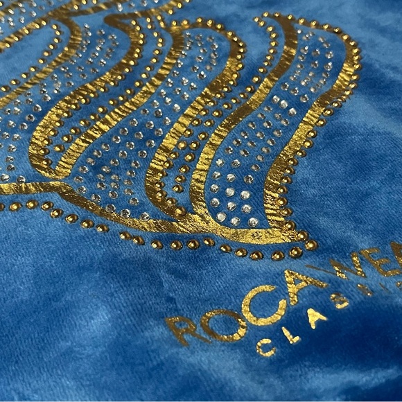 ROCAWEAR VELOUR ZIP UP - Picture 3 of 5